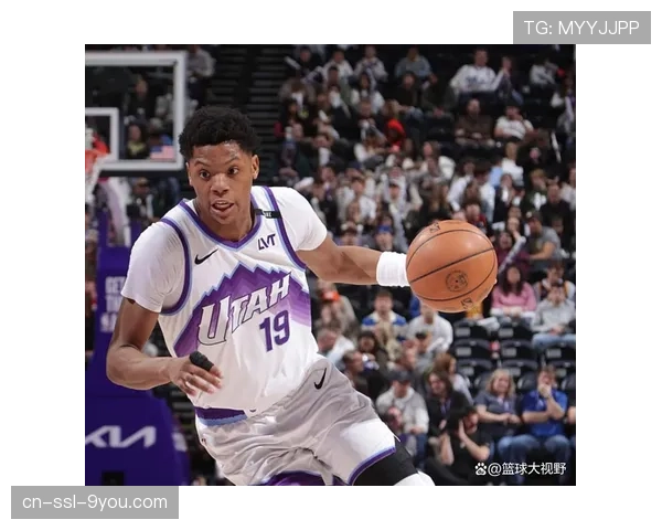 快船击败爵士，锁定太平洋赛区头名